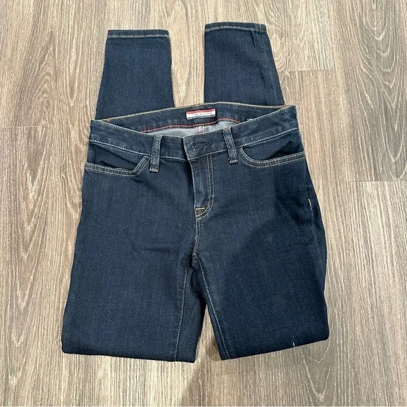Tommy Hilfiger Women’s Skinny Dark Blue Ankle Jeans sz US 2 - Picture 1 of 5